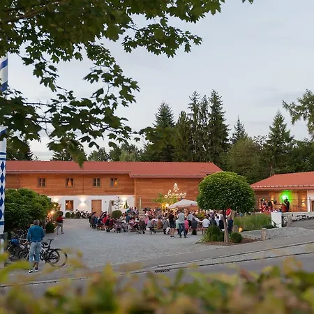 Forstnerwirt Hotel | Stubn | Biergarten Rottenburg an der Laaber