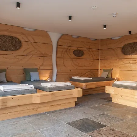Hotel Forstnerwirt Hotel | Stubn | Biergarten 3*